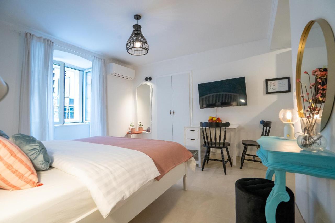 Vincent Studio Apartment Рийека Екстериор снимка
